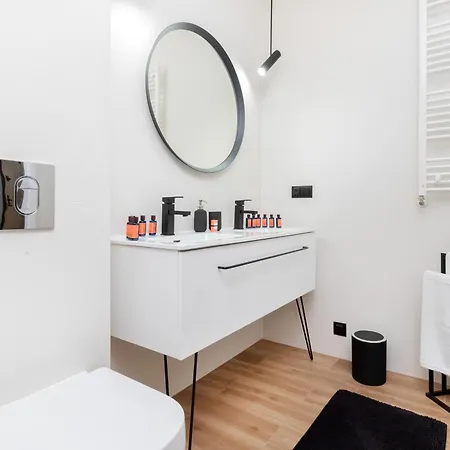 Tarasy Baltyku Piekny Z Duzym Balkonem By Renters Prestige Apartment Danzig